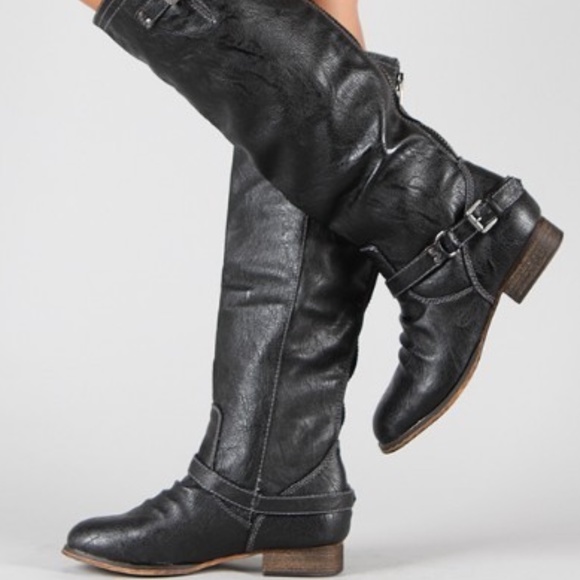 Outlaw Boots Black - Picture 1 of 2